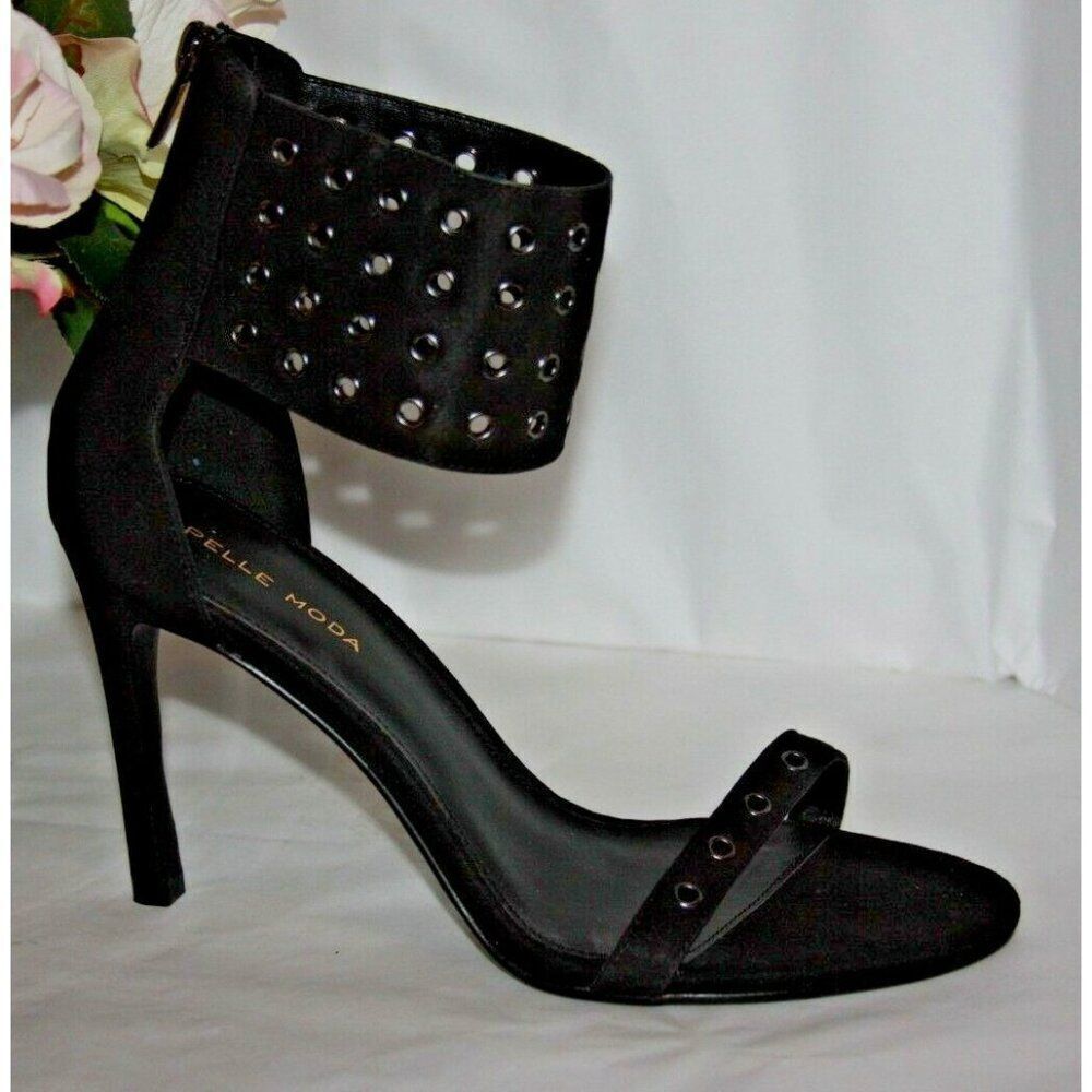 Pelle moda Ansley Women's 8.5M black nubuck heels